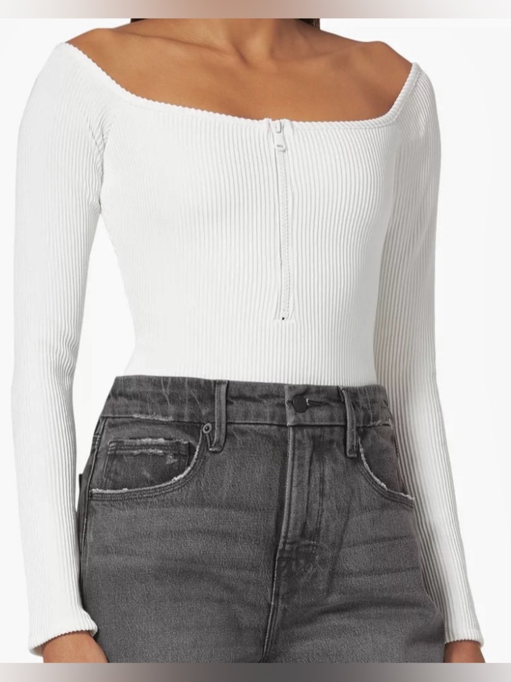 GOOD AMERICAN White Ribbed Off-shoulder Zip Henley Bodysuit: Size 6